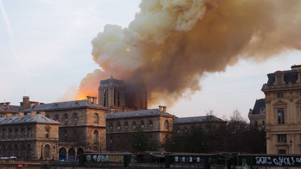 Notre Dame in Flammen