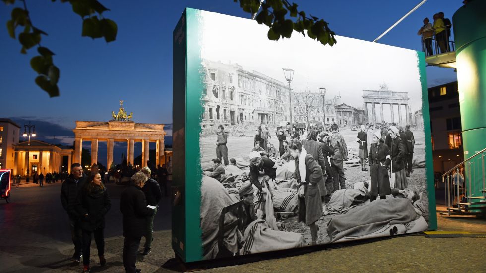 Kriegsbild vor Hamburge Tor