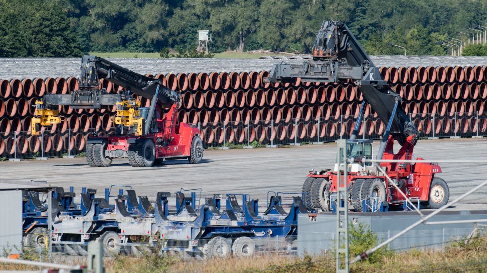 nawalny-nord-stream-bundesregierung-baustopp-gruene-roettgen