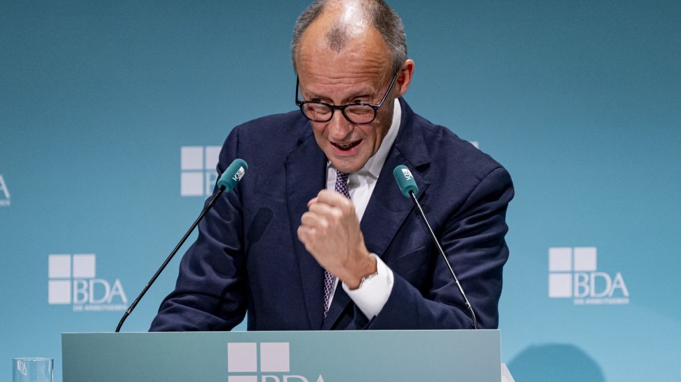 Der-Bundeskanzler-beim-Deutschen-Arbeitgebertag-Die-Zeitenwende-Rede-des-Friedrich-Merz