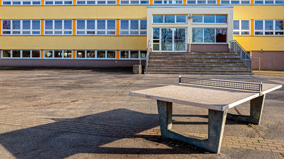 Eltern-aus-patriarchalischen-Kulturen-Der-blinde-Fleck-in-der-Debatte-um-Sch-lergewalt